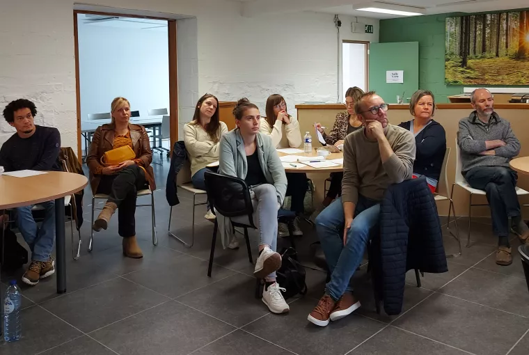 À Beauraing, les acteurs de terrain unissent leurs forces pour l’inclusion numérique