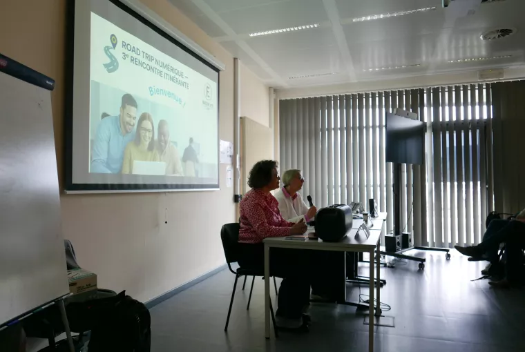 Inclusion numérique : acteurs de terrain réunis à Namur