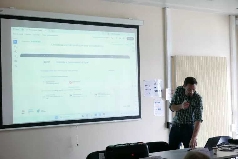 Inclusion numérique : acteurs de terrain réunis à Namur